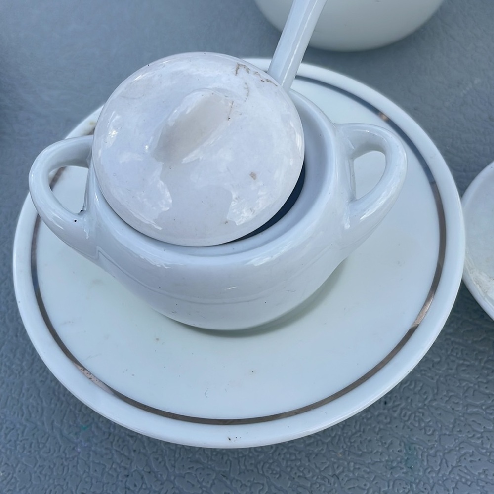 Mini White Ceramic Dining Set - Picture 3 of 5